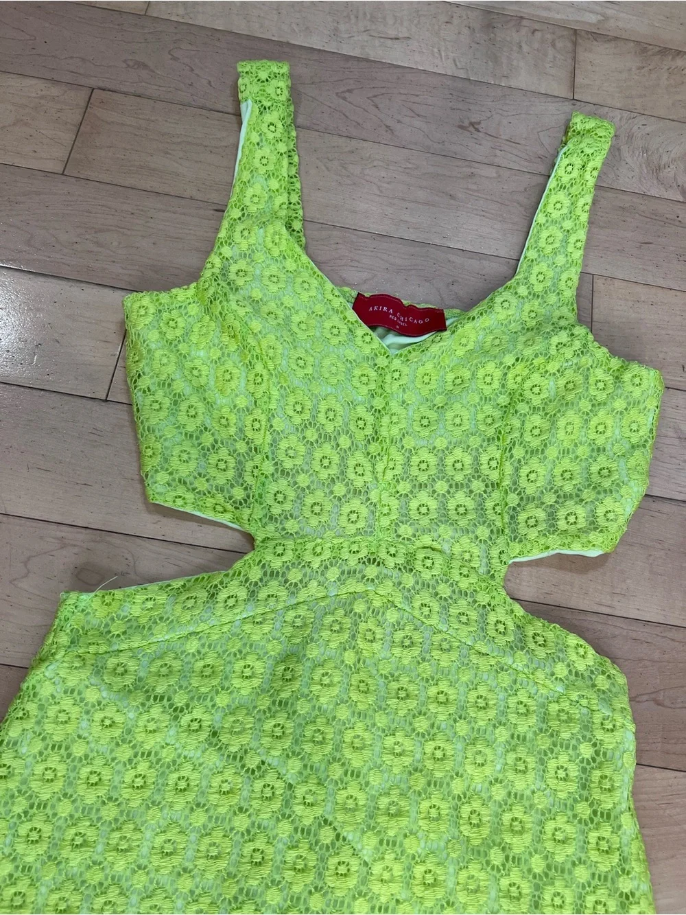 Akira Chicago Red Label Women's Medium Neon Lime Green Floral Lace Cutout Sheath - Picture 9 of 13